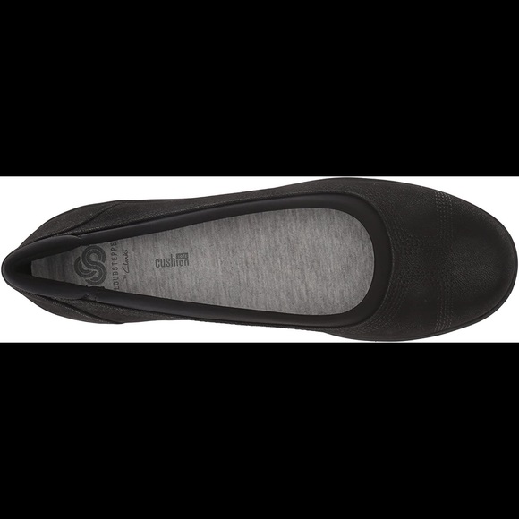 NEW in box Clarks Cloudsteppers Low Flats - Picture 5 of 6